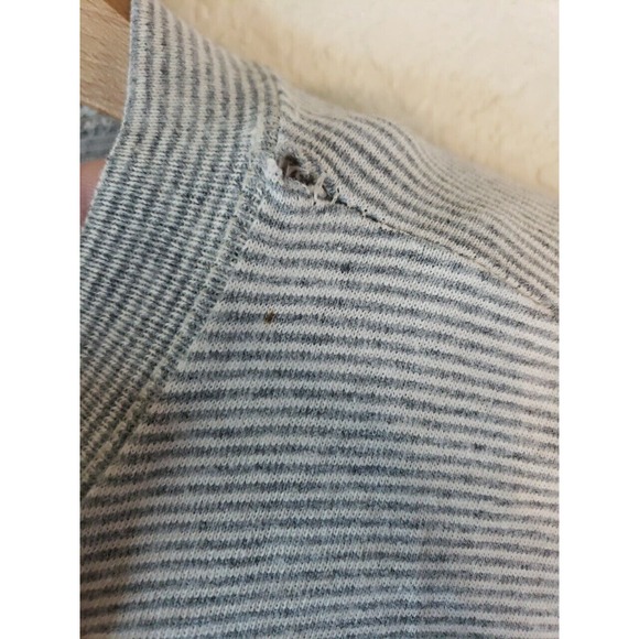 Vintage 80s 90S XL Walt Disney World Mickey Mouse TShirt GRAY STRIPED DEFECTS - Picture 11 of 14